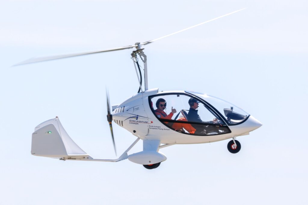 yes (6) flying Gyro Adventure