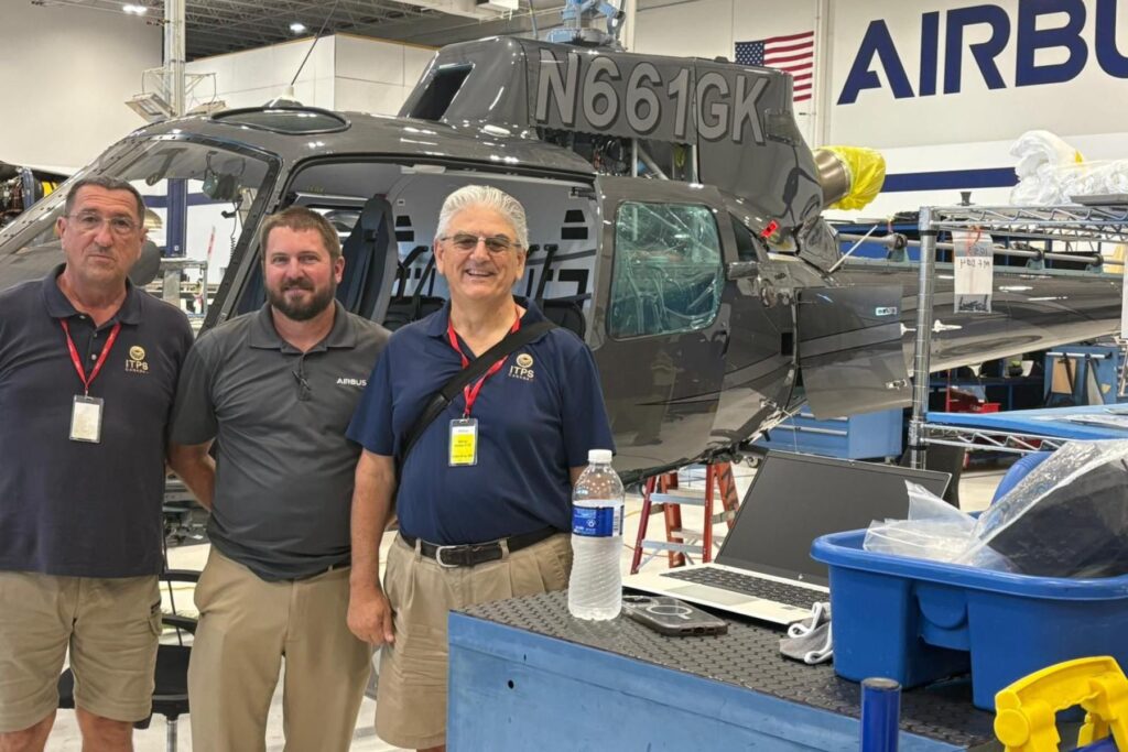 4 Giorgio Clementi and Stan Constantin with Airbus in hangar