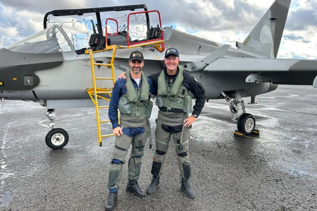 6 Dave Lohse standing with Leonardo team in front of Leonardo M-346 Advanced Jet Trainer