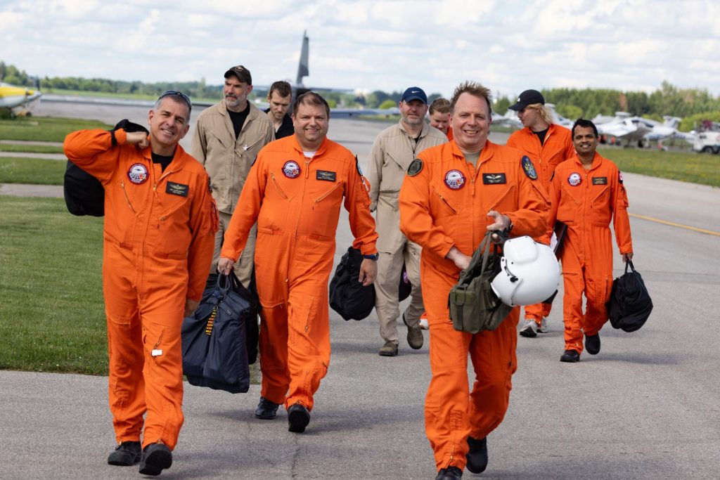 ITPS rotary wing team with students
