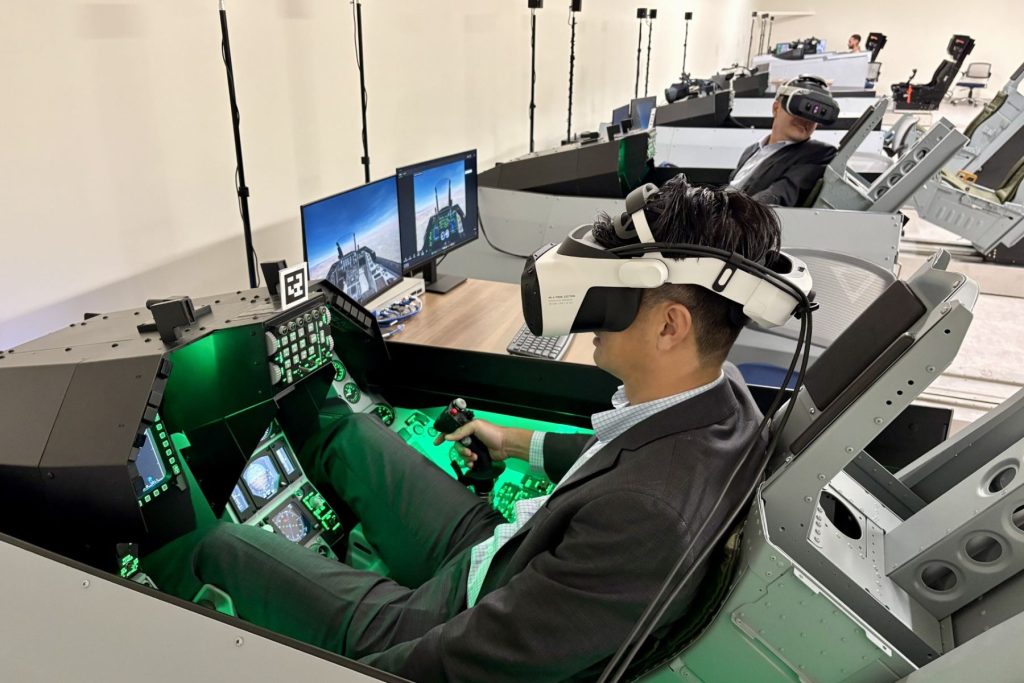 second visitors in fighter jet simulator at ITTC